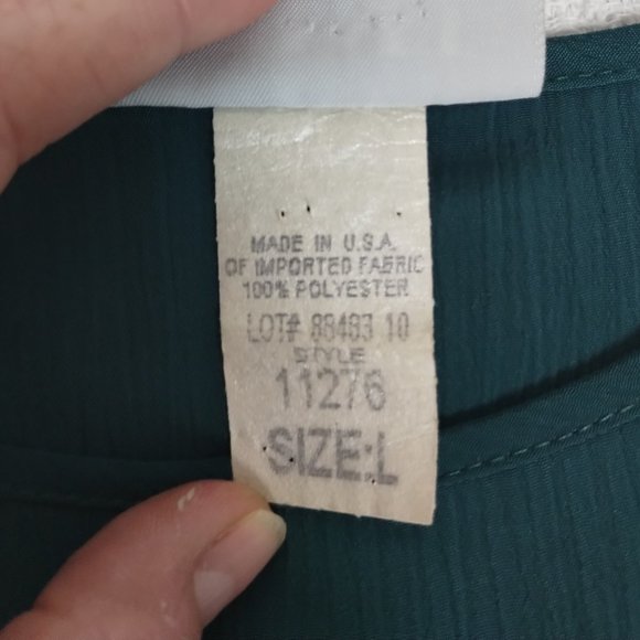 1970's Vintage Sleeveless Silky Flowy Teal Green Slip on Blouse Size Large - Picture 7 of 10